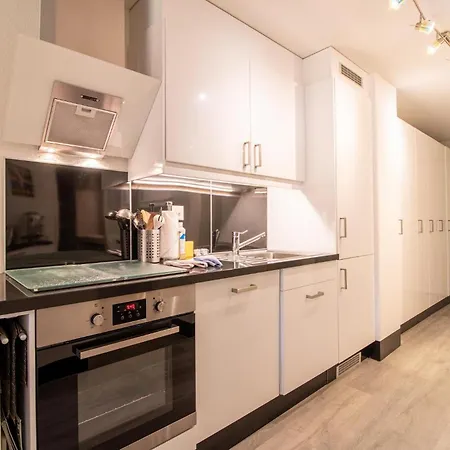 Appartement Rothornblick 6 *